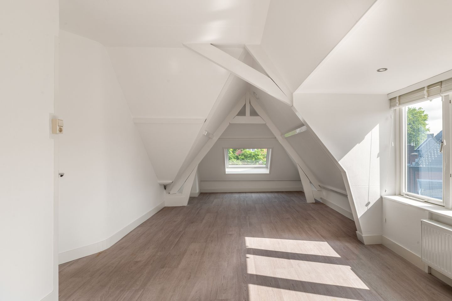 Foto 59 van Van Eedenstraat 1