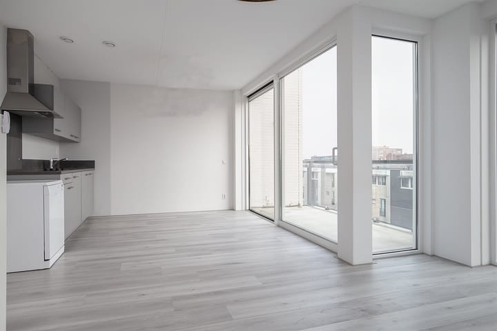 Photo 7 of Nederlandstraat 142