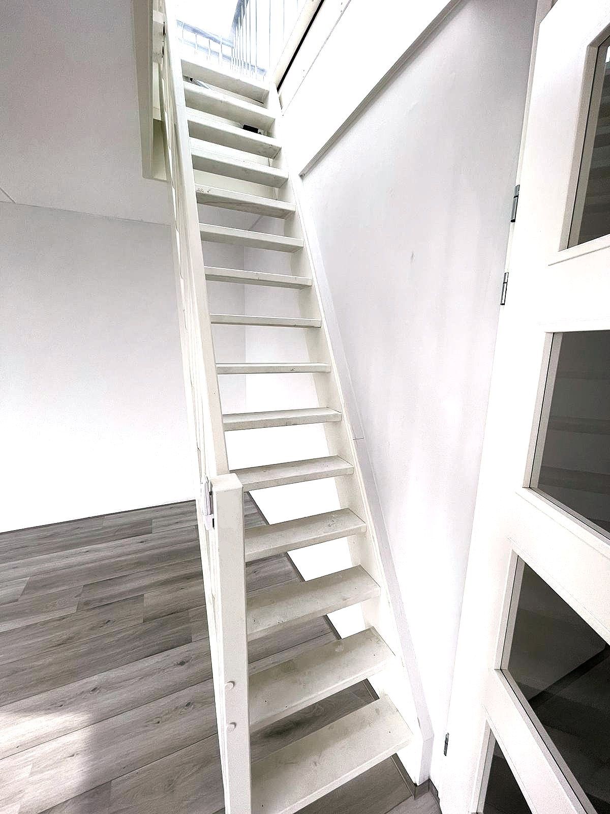 Foto 12 van Nederlandstraat 142