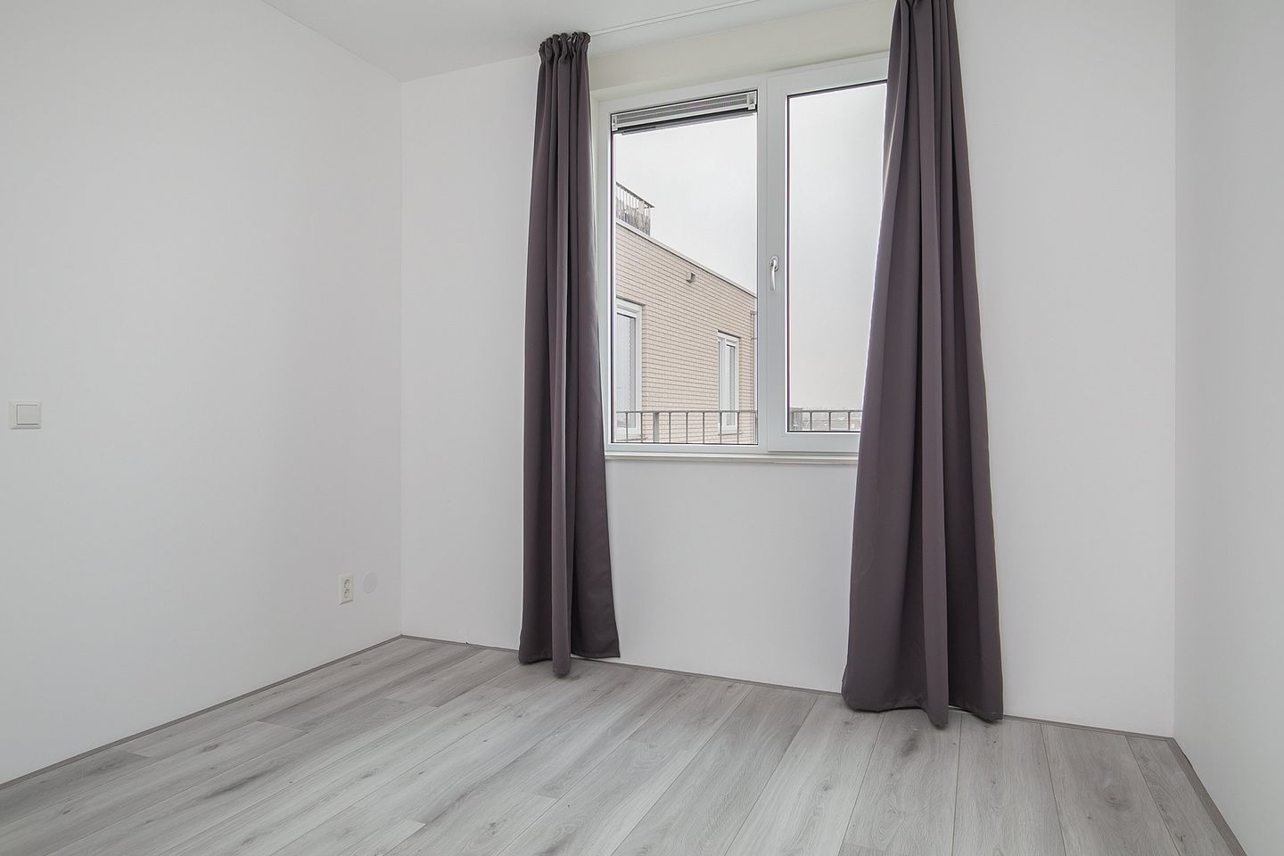 Foto 14 van Nederlandstraat 142