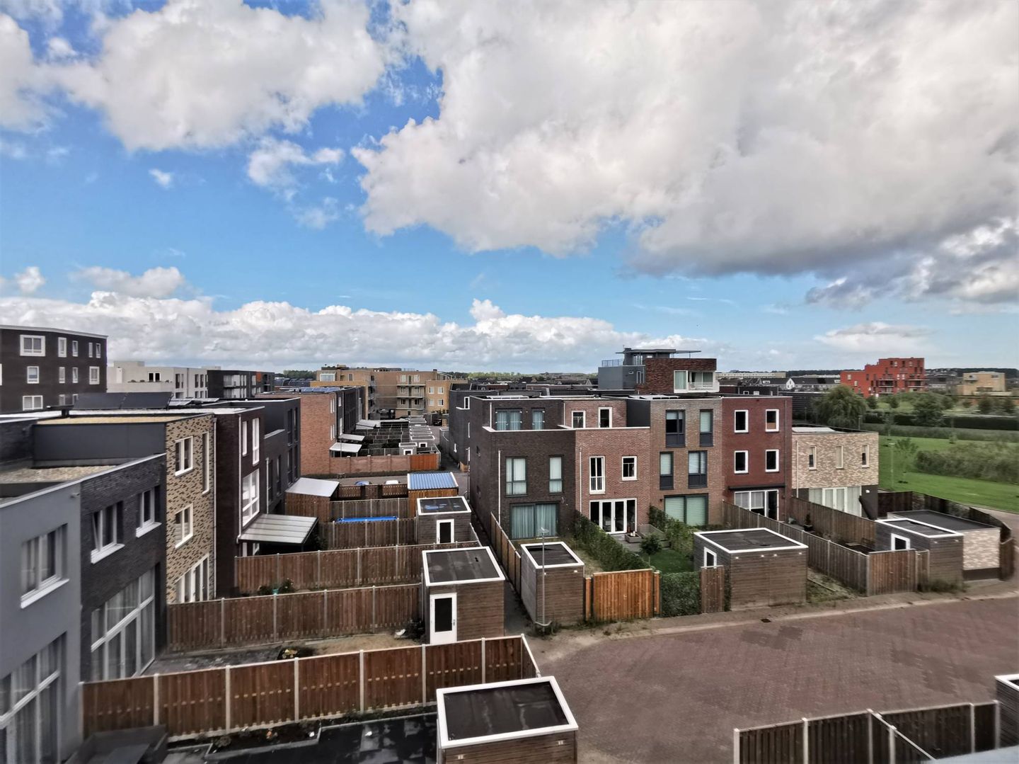 Foto 20 van Nederlandstraat 142