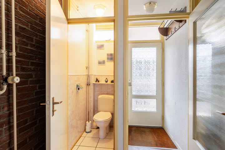 Foto 7 van van Baerlestraat 139