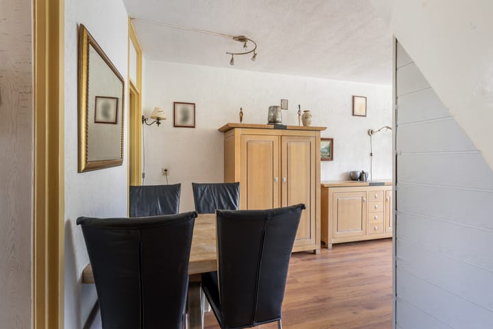 Foto 9 van van Baerlestraat 139