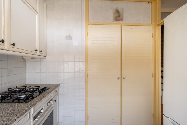 Foto 16 van van Baerlestraat 139