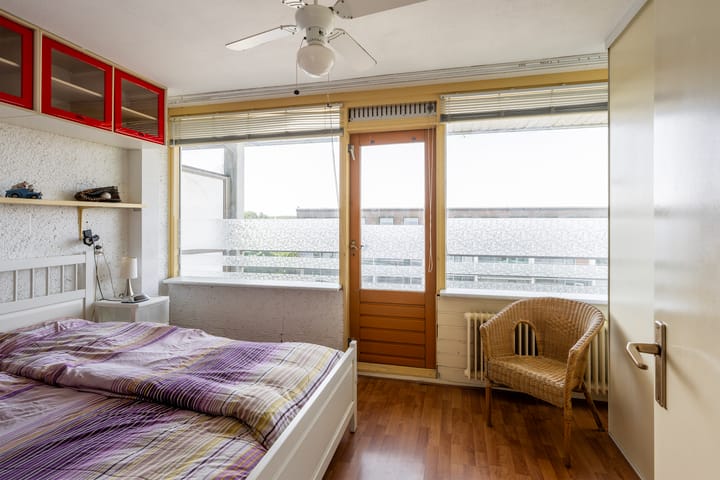 Foto 19 van van Baerlestraat 139