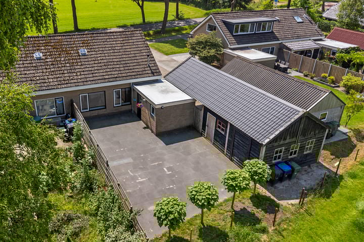 Foto 2 van Dorpsstraat 77