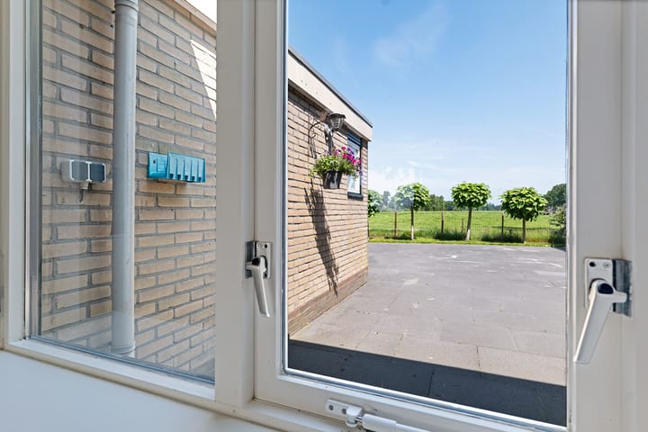 Foto 15 van Dorpsstraat 77