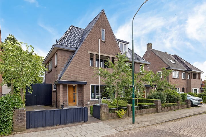 Foto 1 van Koppenlaan 1