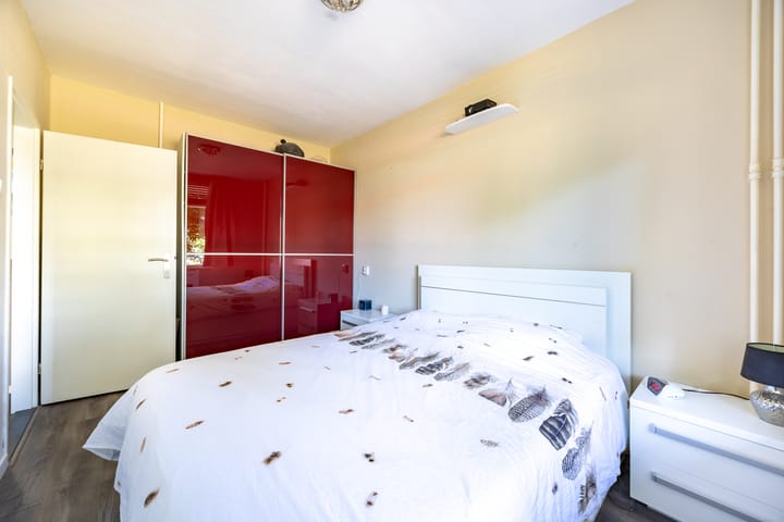 Foto 15 van Burgemeester Caan van Necklaan 442