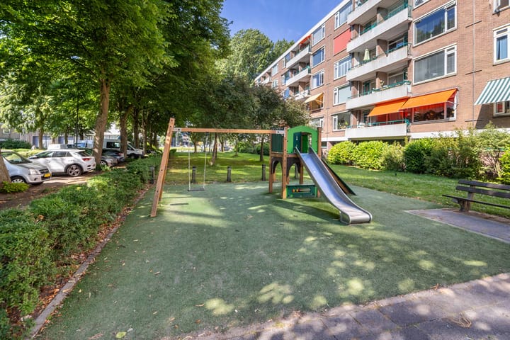 Foto 31 van Burgemeester Caan van Necklaan 442