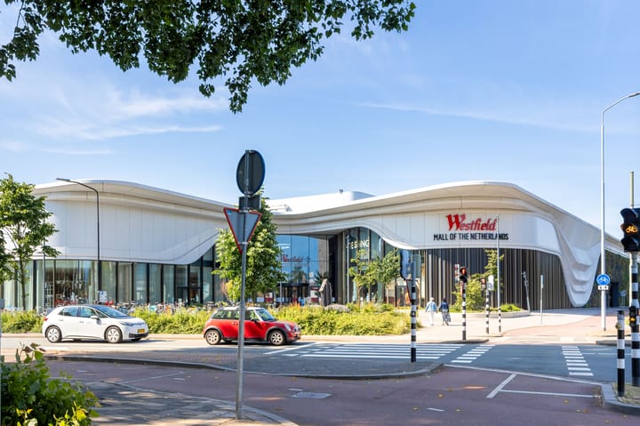 Foto 32 van Burgemeester Caan van Necklaan 442