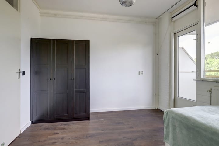 Foto 24 van Dokter van Stratenweg 241