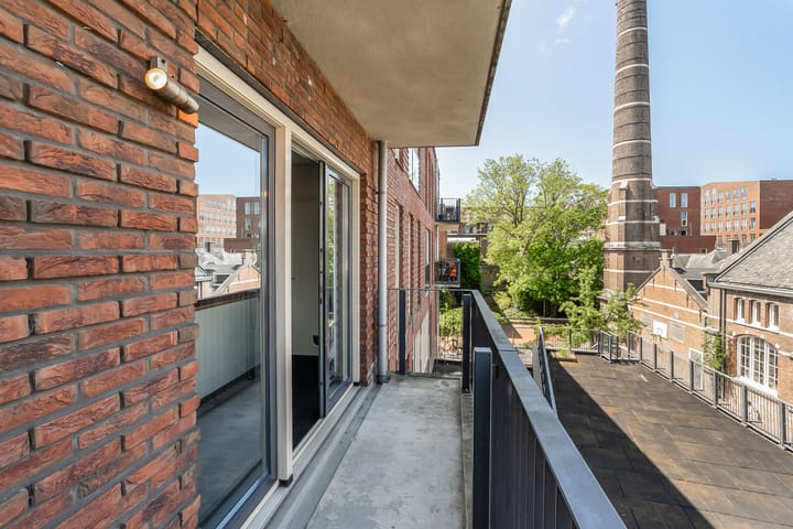 Foto 23 van Nieuwelaan 64