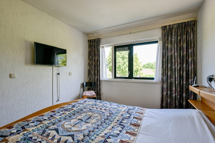 Foto 21 van Jan van der Benstraat 28