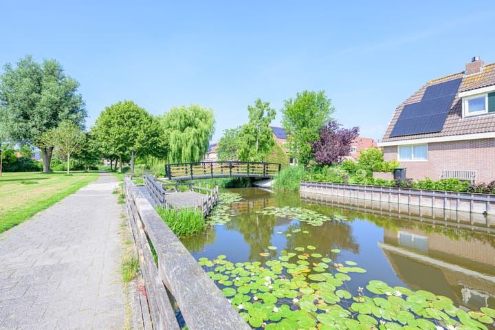 Foto 33 van Jan van der Benstraat 28