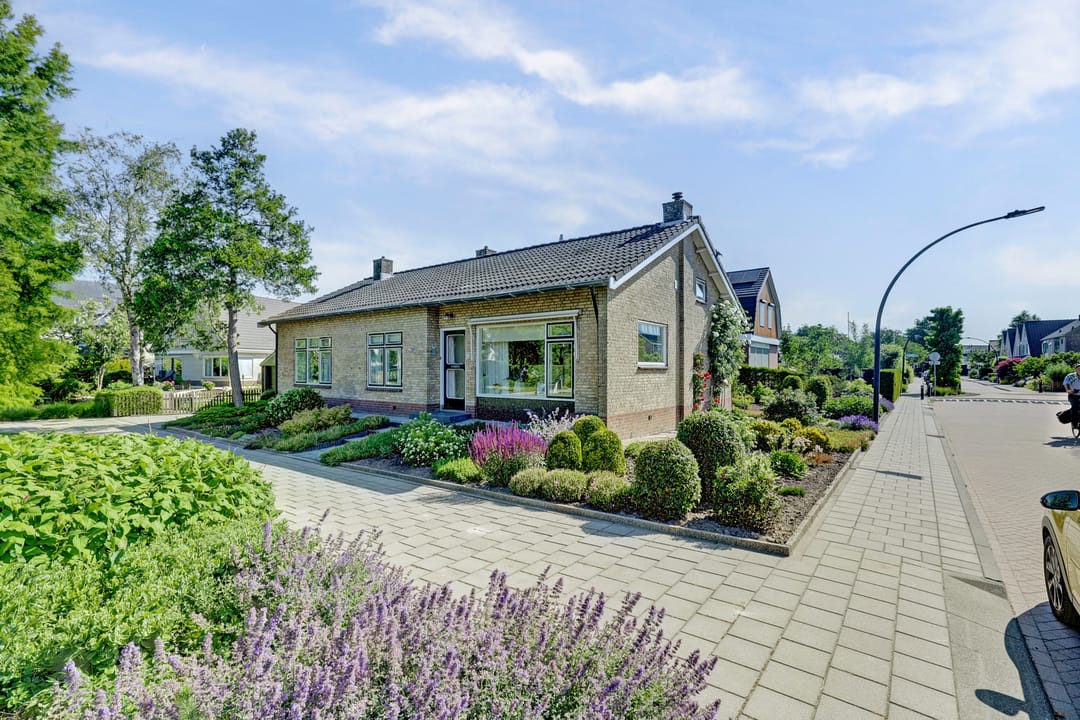 Foto 1 van Adriaan Heijnisstraat 25