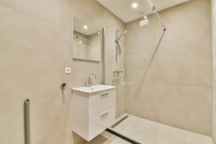 Foto 15 van Molukkenstraat 61-4