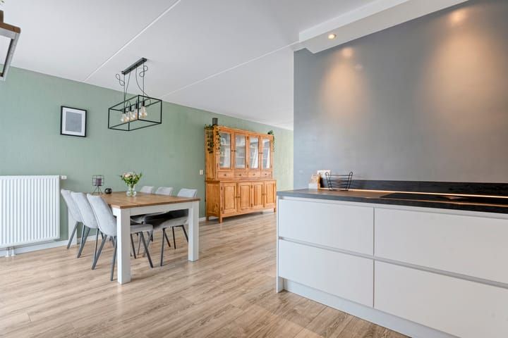 Foto 15 van Binnendijkshof 12