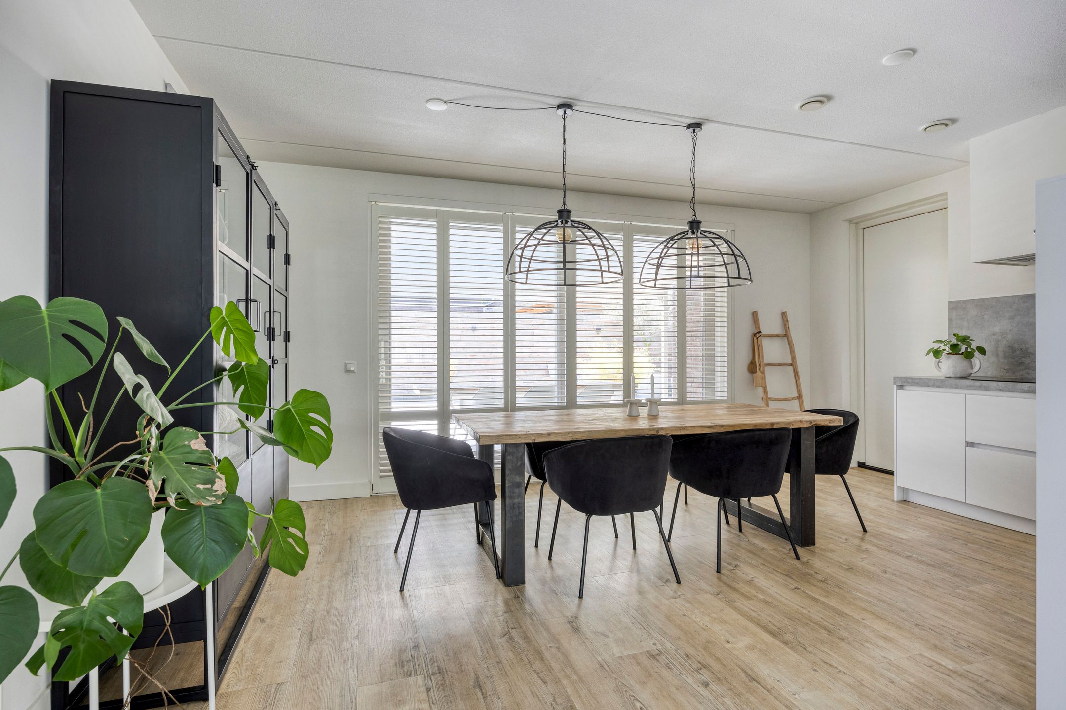 Foto 15 van Korenbloemstraat 27