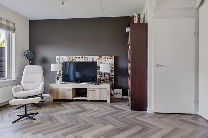 Foto 11 van Hjouwerpaed 13