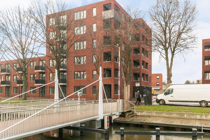 Photo 2 of Dr. Schaepmanstraat 91