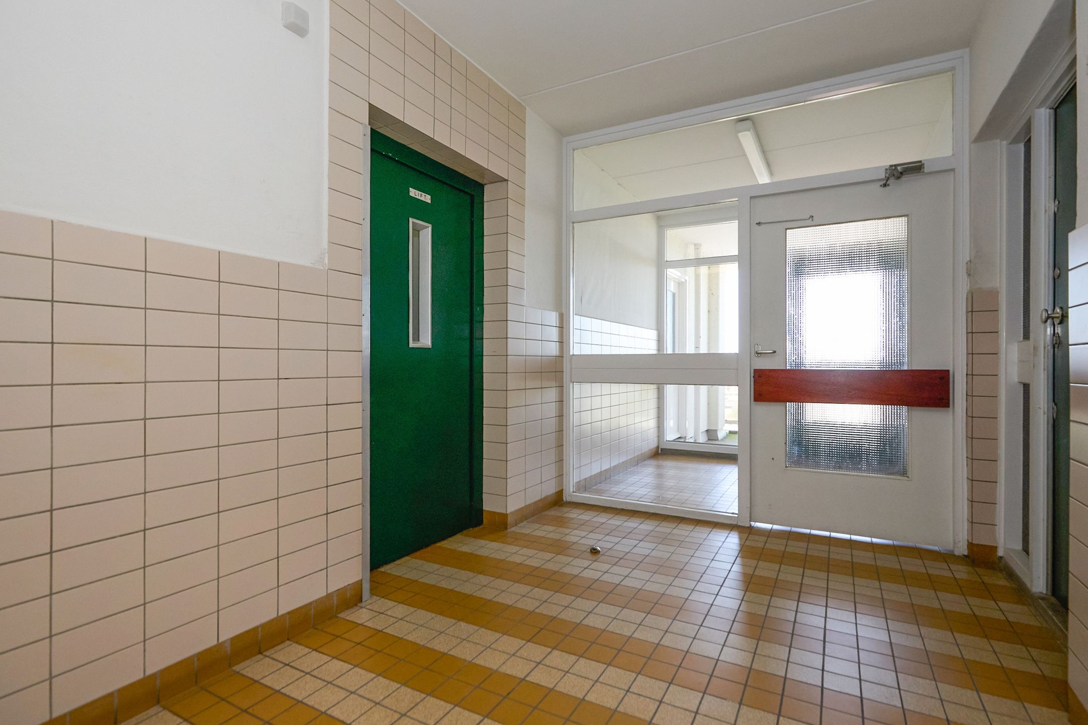 Photo 12 of Edward Jennerstraat 392