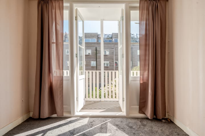 Photo 11 of Derde Oosterparkstraat 142-2