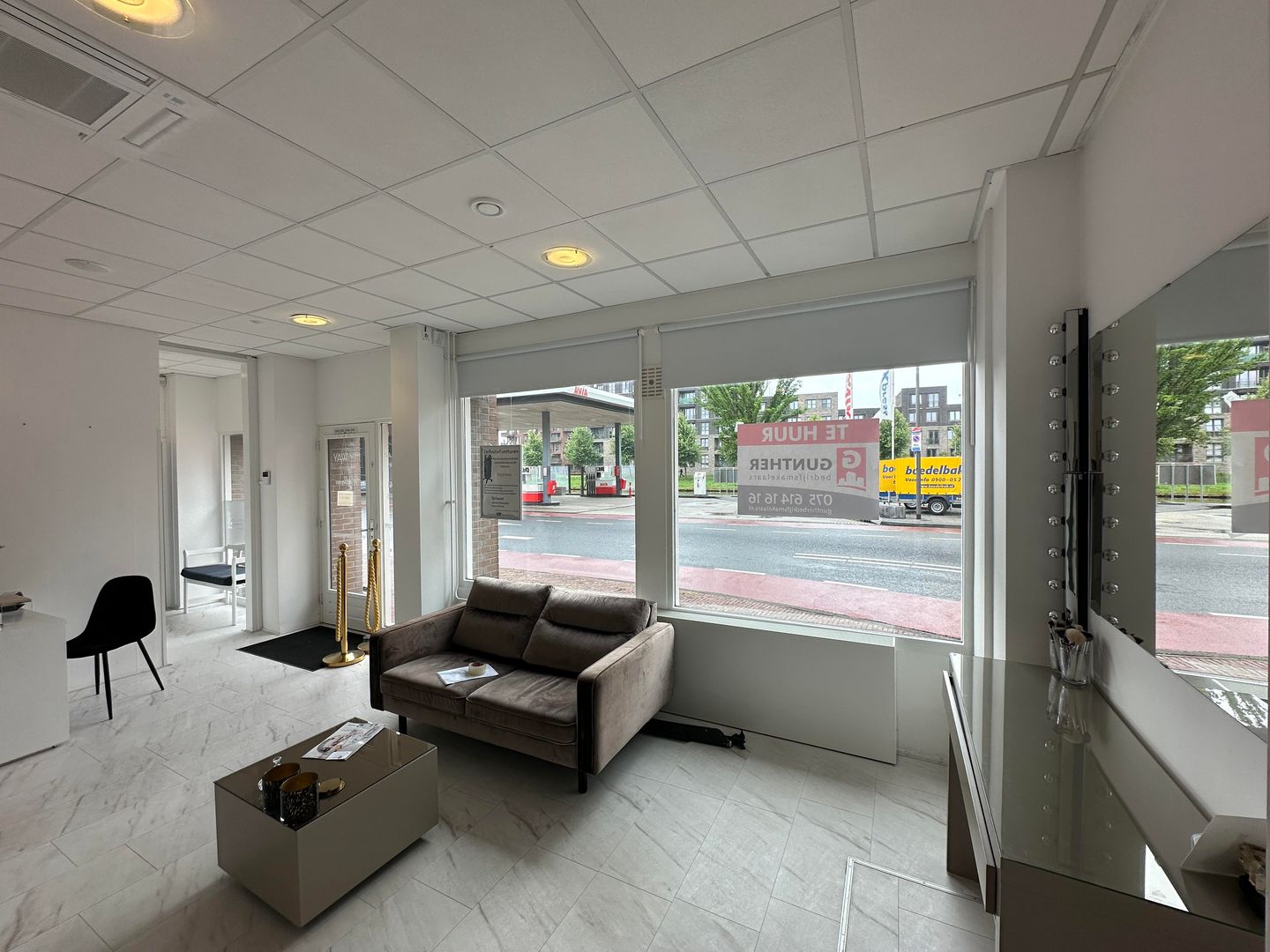 View photo 3 of Tramplein 1