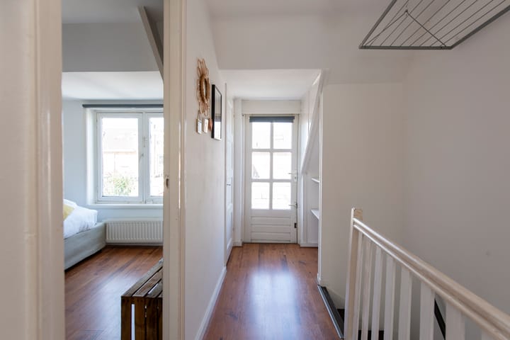 Foto 26 van Valkenierstraat 23