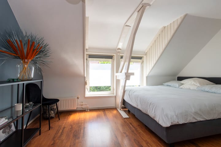 Foto 28 van Valkenierstraat 23