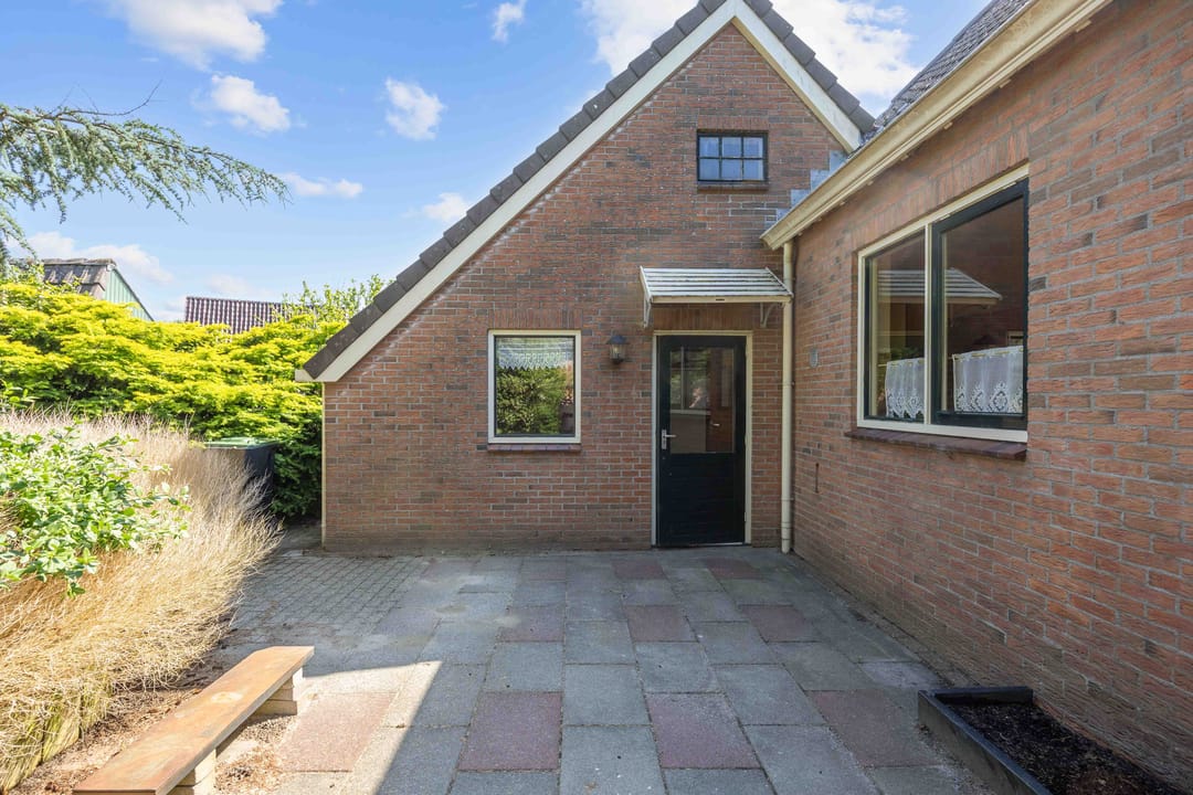Photo 7 of Hoofdstraat 75