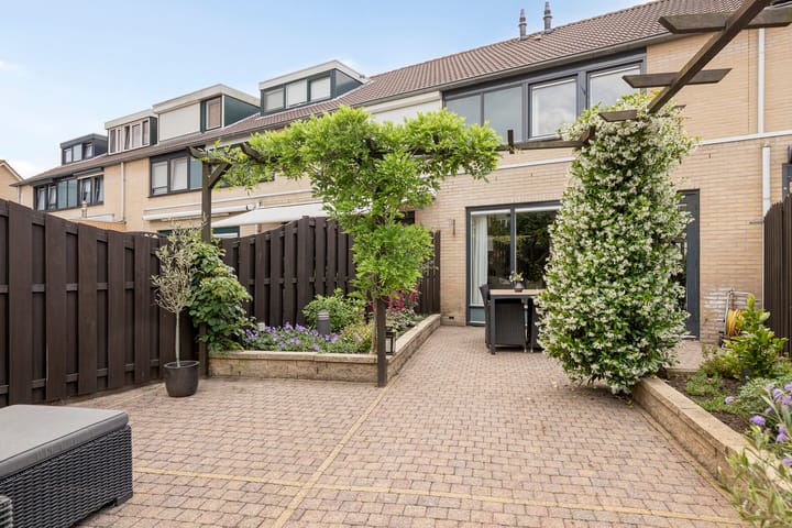 Foto 16 van van Goghlaan 33