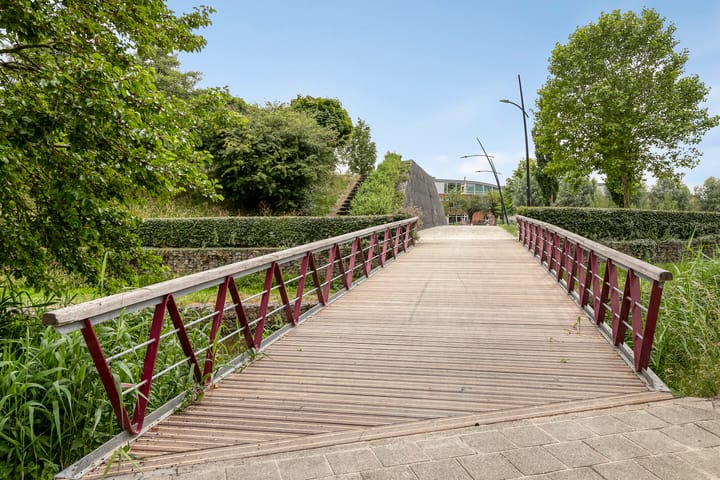 Foto 32 van van Goghlaan 33