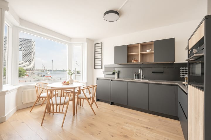 Foto 10 van Tasmanstraat 1-2