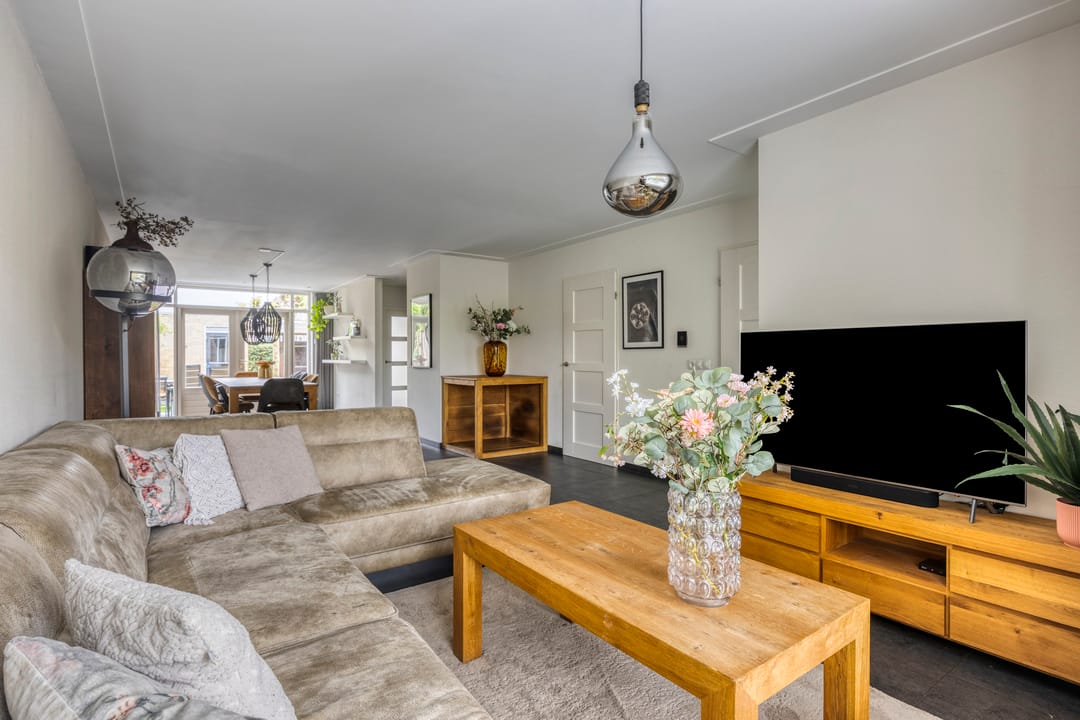 Photo 2 of Willem van Oranjelaan 35