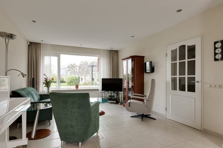 Photo 12 of Rodenrijseweg 171