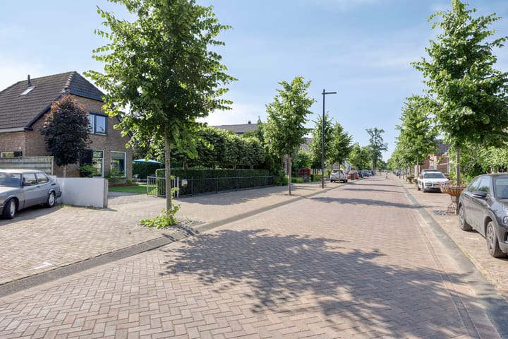 Photo 37 of Rijksstraatweg 121