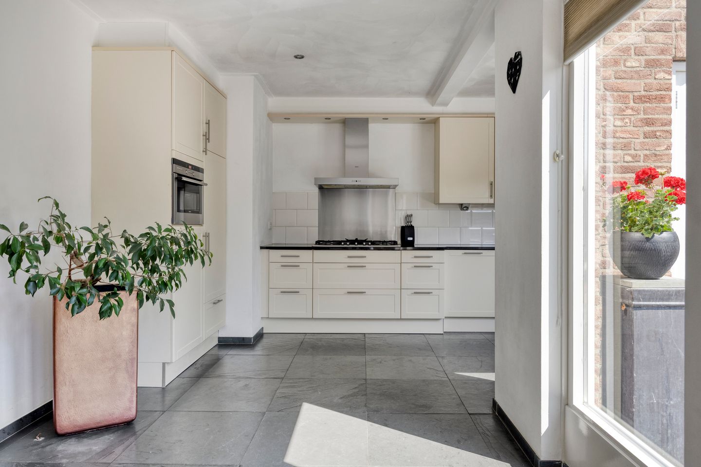 Foto 10 van Rijksstraatweg 121