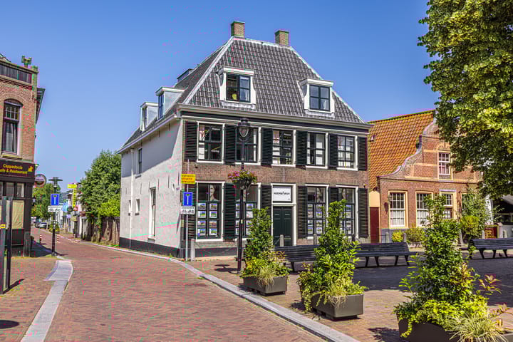 Hoofdstraat 142, Hillegom