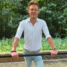 Chiel Luttikholt - NVM Real Estate Agent