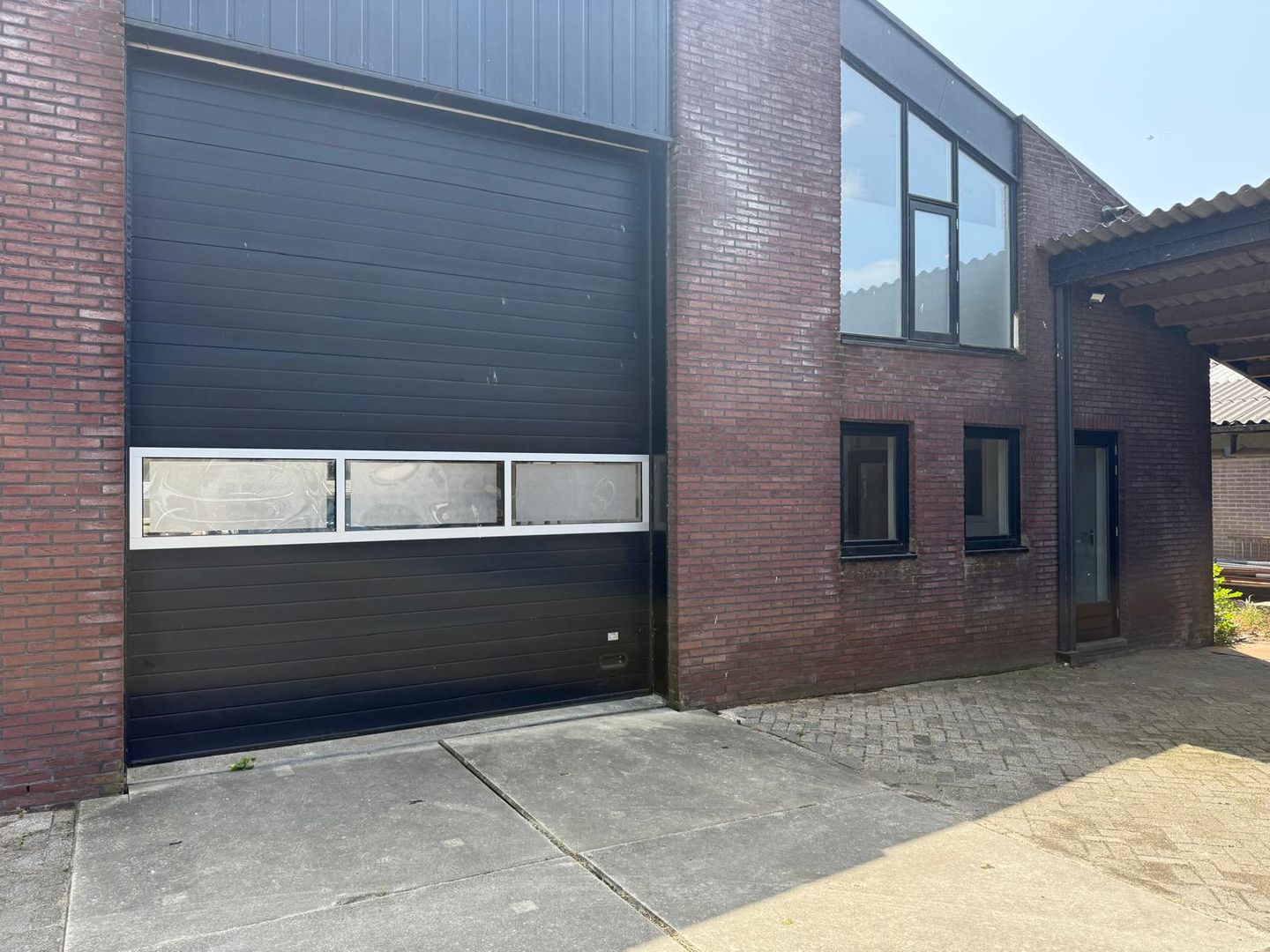 View photo 1 of Provincialeweg Oost 89