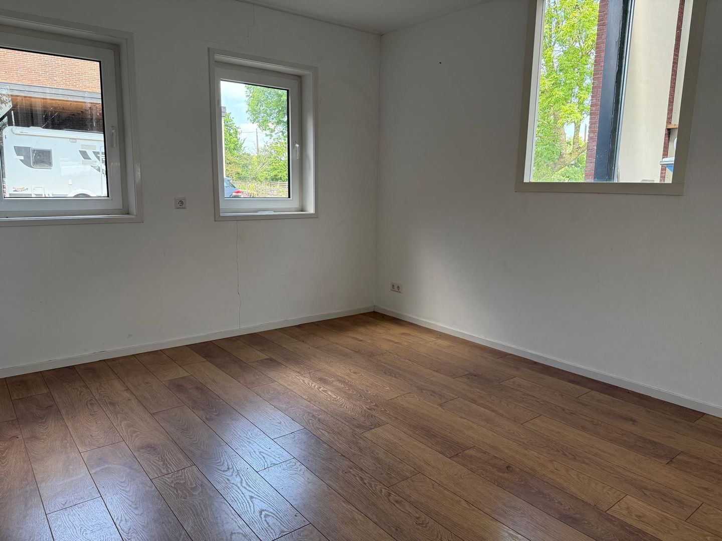 View photo 3 of Provincialeweg Oost 89