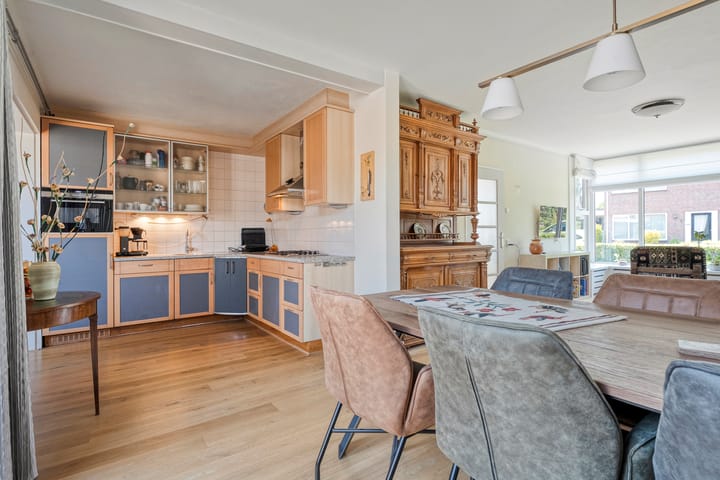 Foto 11 van Wentholtstraat 6