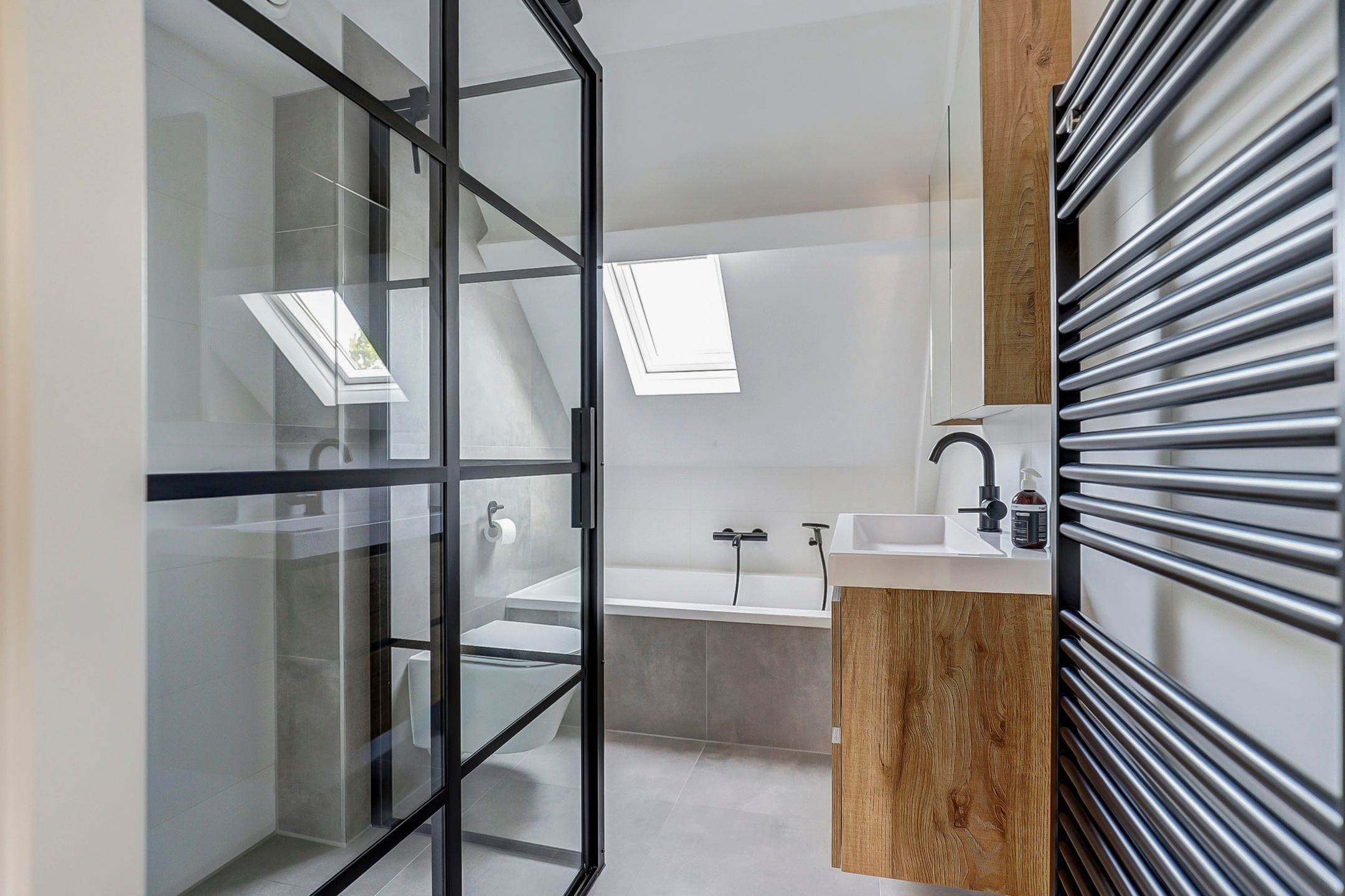 Foto 6 van Frankenthaler 16