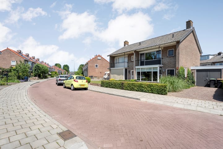 Foto 38 van Wentholtstraat 6