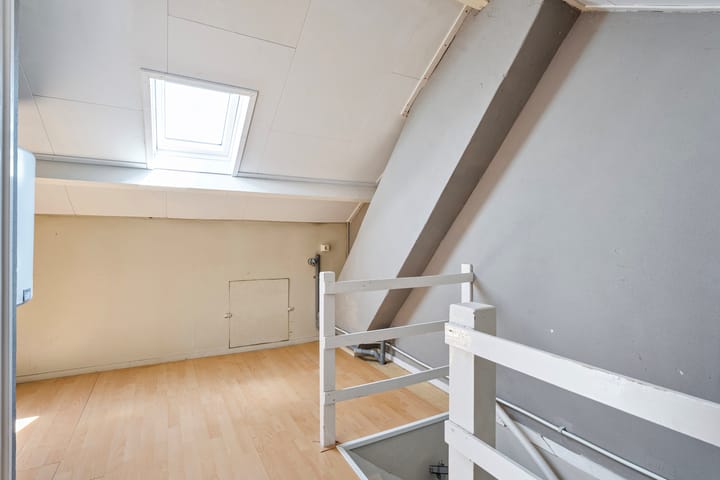 Foto 34 van Wentholtstraat 6