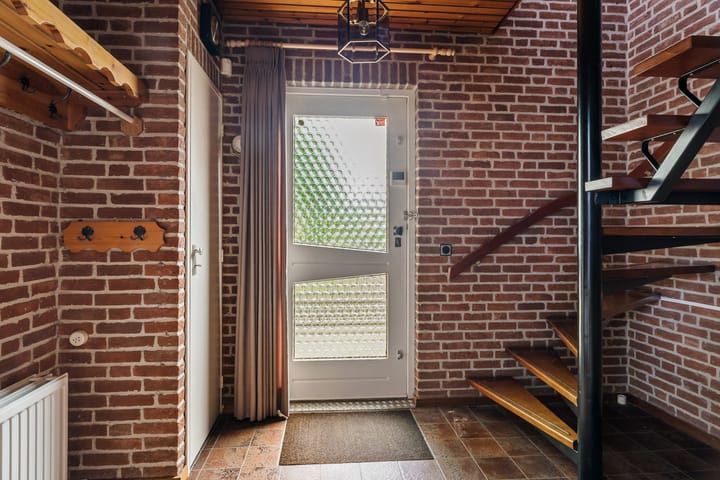 Foto 2 van Julianastraat 8