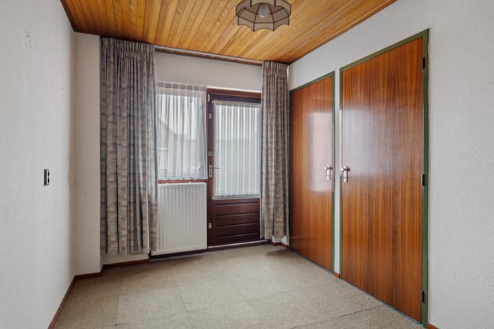 Foto 17 van Julianastraat 8