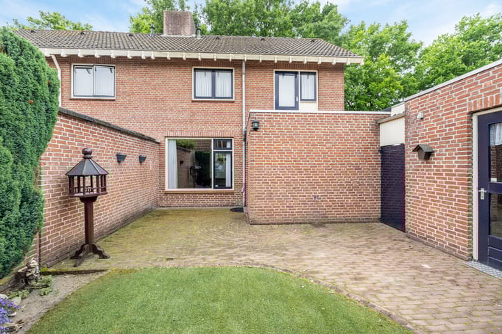 Foto 24 van Julianastraat 8