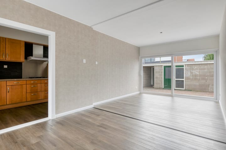 Foto 13 van Posthoorn 9